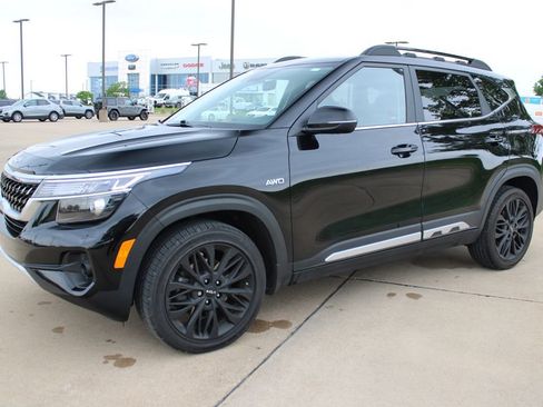 Used 2023 Kia Seltos Nightfall Edition AWD/4WD image 19