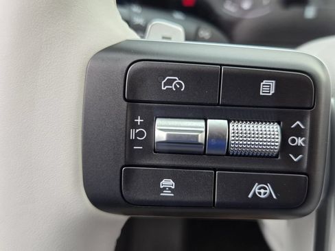 Certified 2026 Hyundai Palisade SE FWD image 26