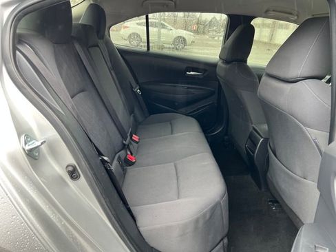 Used 2020 Toyota Corolla LE image 11