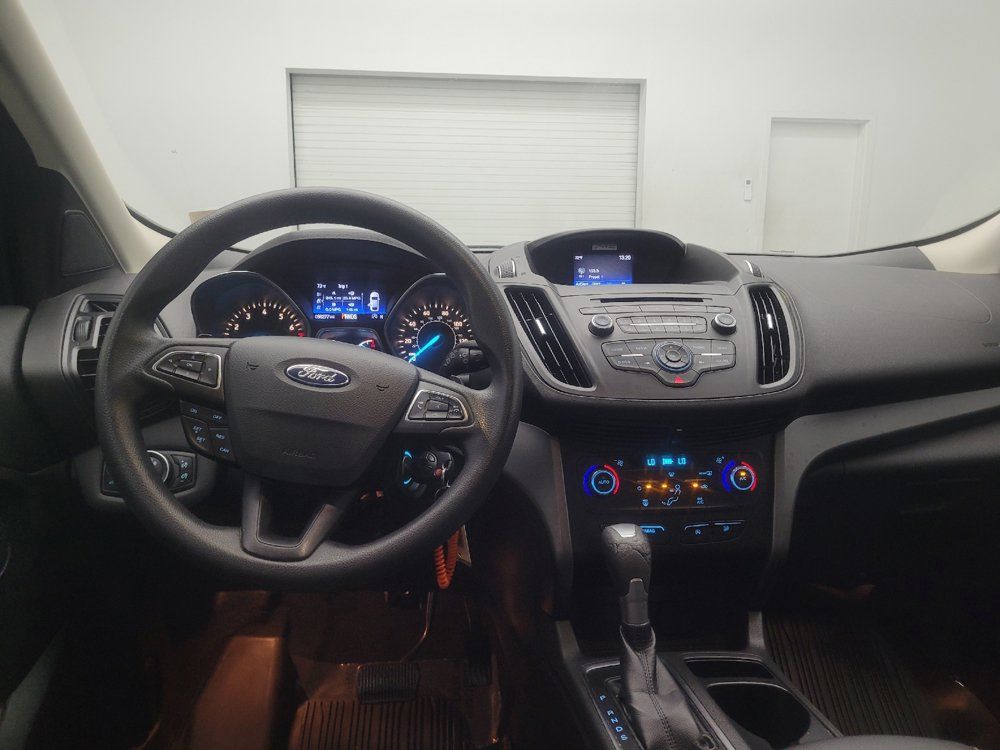 Used 2017 Ford Escape SE FWD image 22