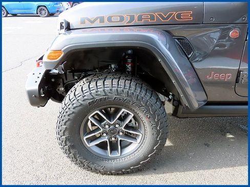 New 2026 Jeep Gladiator Mojave image 4