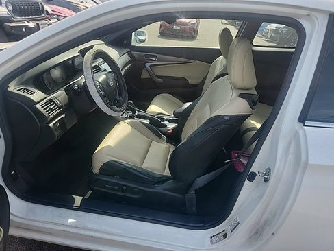 Used 2017 Honda Accord EX-L image 18