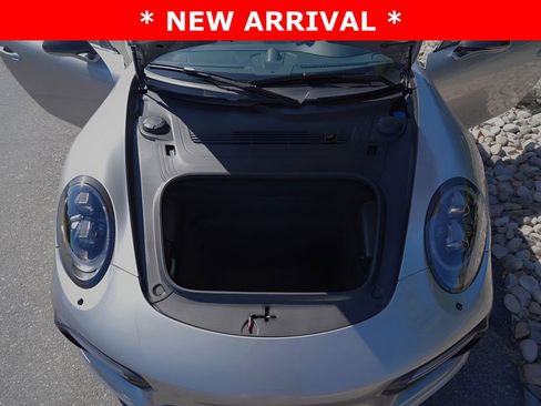 Used 2018 Porsche 911 Turbo S image 17