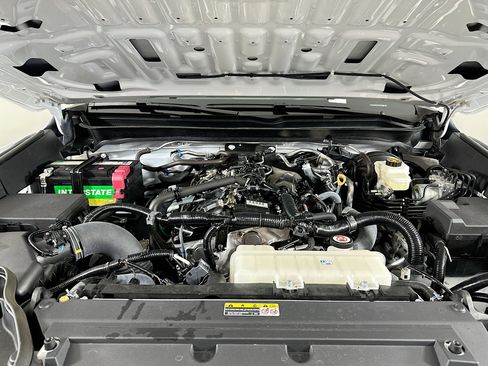 Used 2024 Toyota Tacoma TRD Off-Road image 31