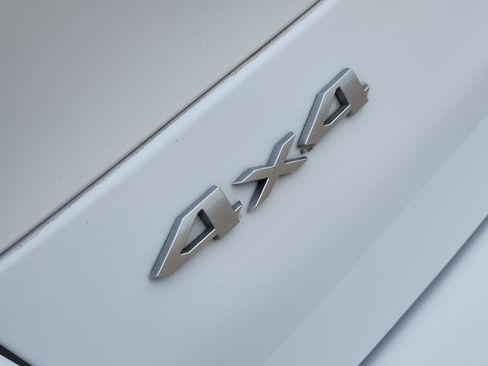 Used 2025 Jeep Grand Cherokee L Limited image 20