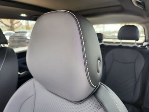New 2026 Volkswagen Tiguan SE R-Line AWD/4WD image 13