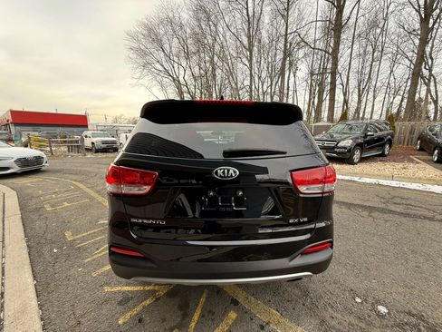 Used 2016 Kia Sorento EX w/ EX Premium Package image 5