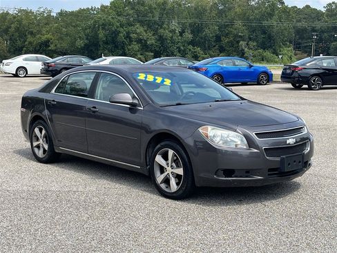 Used 2011 Chevrolet Malibu LT w/ Power Convenience Package FWD image 3