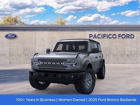 New 2025 Ford Bronco Badlands AWD/4WD image 3