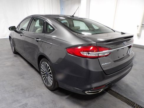 Used 2018 Ford Fusion Titanium AWD/4WD image 6