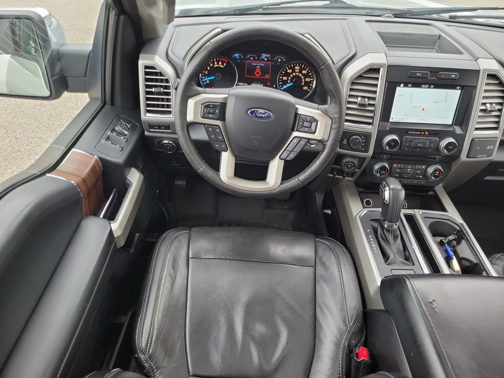 Used 2016 Ford F150 Lariat w/ Equipment Group 502A Luxury AWD/4WD image 13