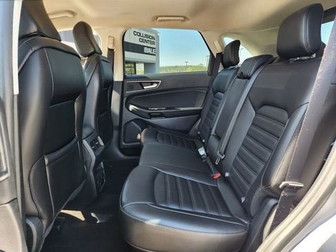 Used 2020 Ford Edge SEL w/ Convenience Package image 12