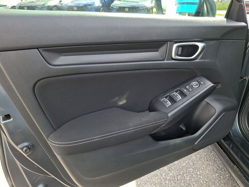 Used 2023 Honda Civic Sport image 12