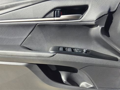 Certified 2025 Toyota Camry SE image 25