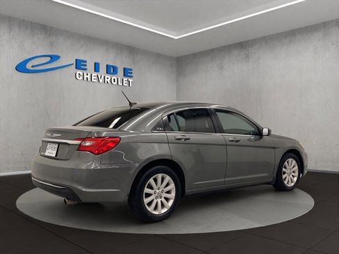Used 2012 Chrysler 200 Touring w/ Cold Weather Group image 5