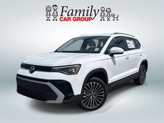 Used 2025 Volkswagen Taos SE FWD video 1