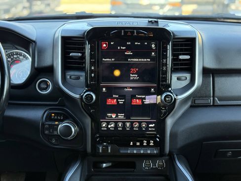 Used 2021 RAM 1500 Big Horn image 12