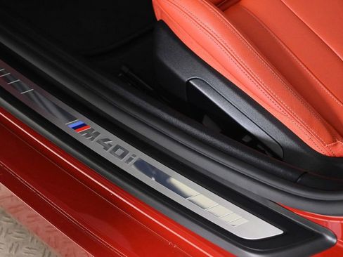 Used 2023 BMW Z4 M40i w/ Premium Package image 18