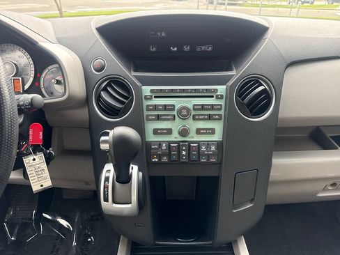 Used 2011 Honda Pilot EX image 18