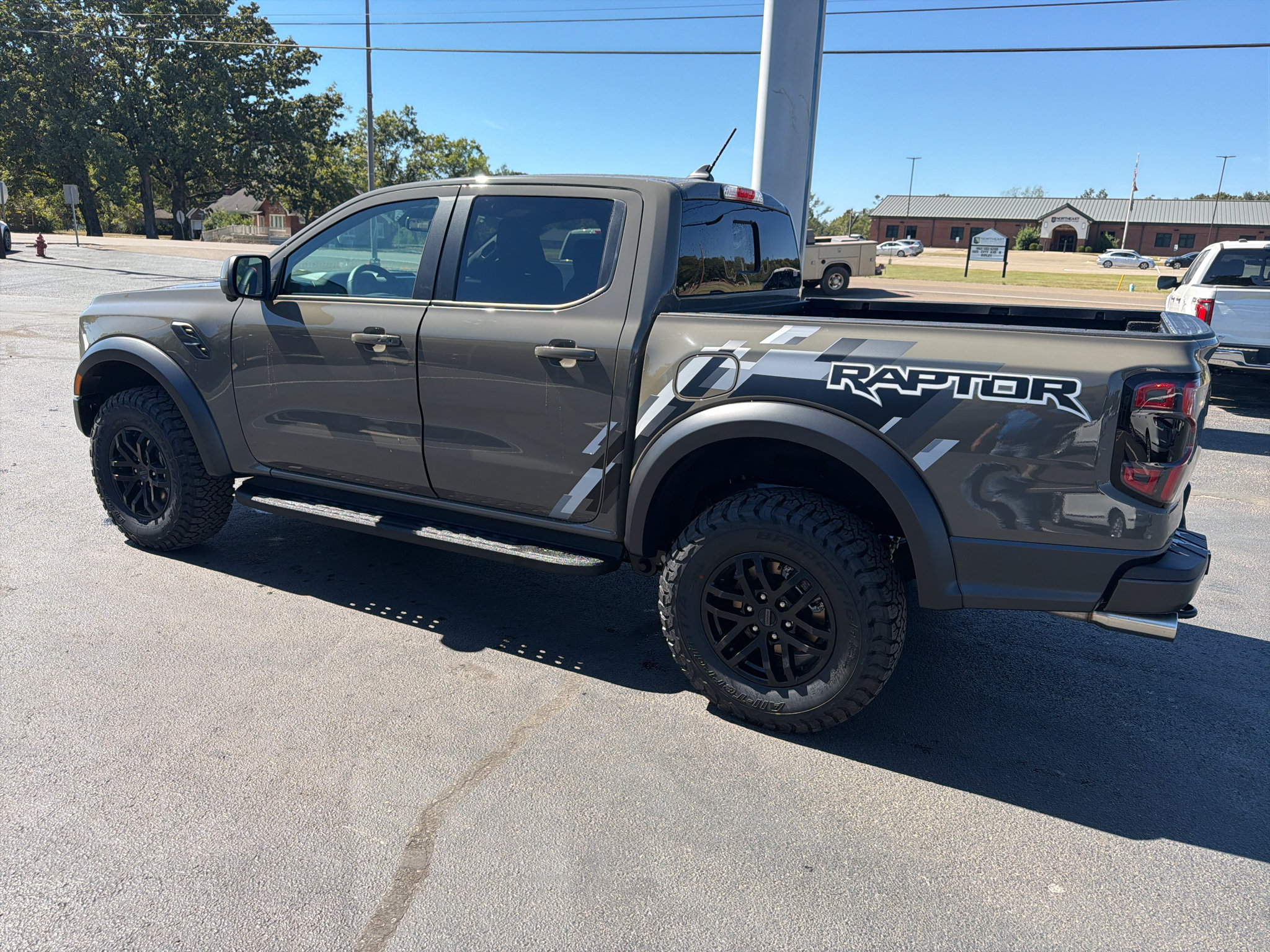 New 2026 Ford Ranger Raptor AWD/4WD image 14