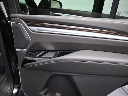 New 2025 Cadillac Escalade Premium Luxury w/ Touring Package image 20