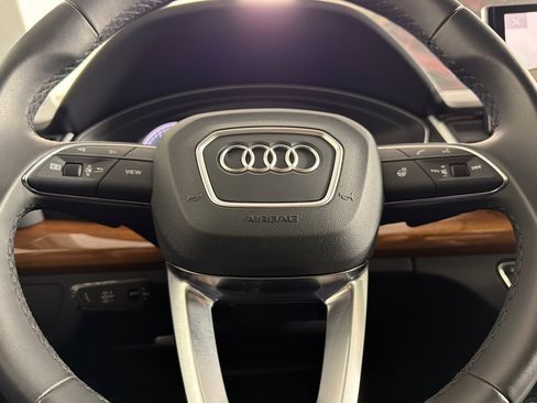 Used 2023 Audi Q5 2.0T Premium Plus w/ Premium Plus Package AWD/4WD image 22