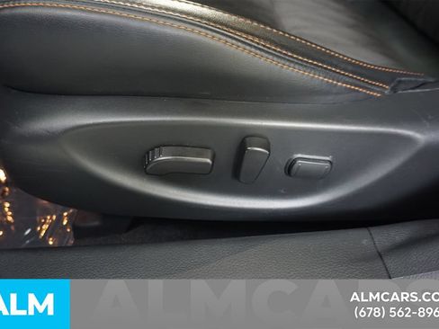 Used 2023 Nissan Maxima SR w/ Sport Mat Group FWD image 32
