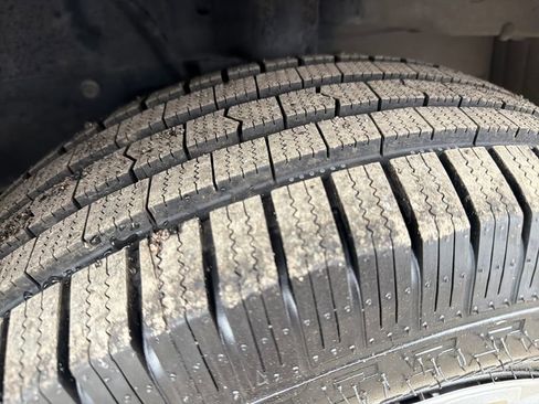 Used 2023 Ford Transit 350 XLT image 30