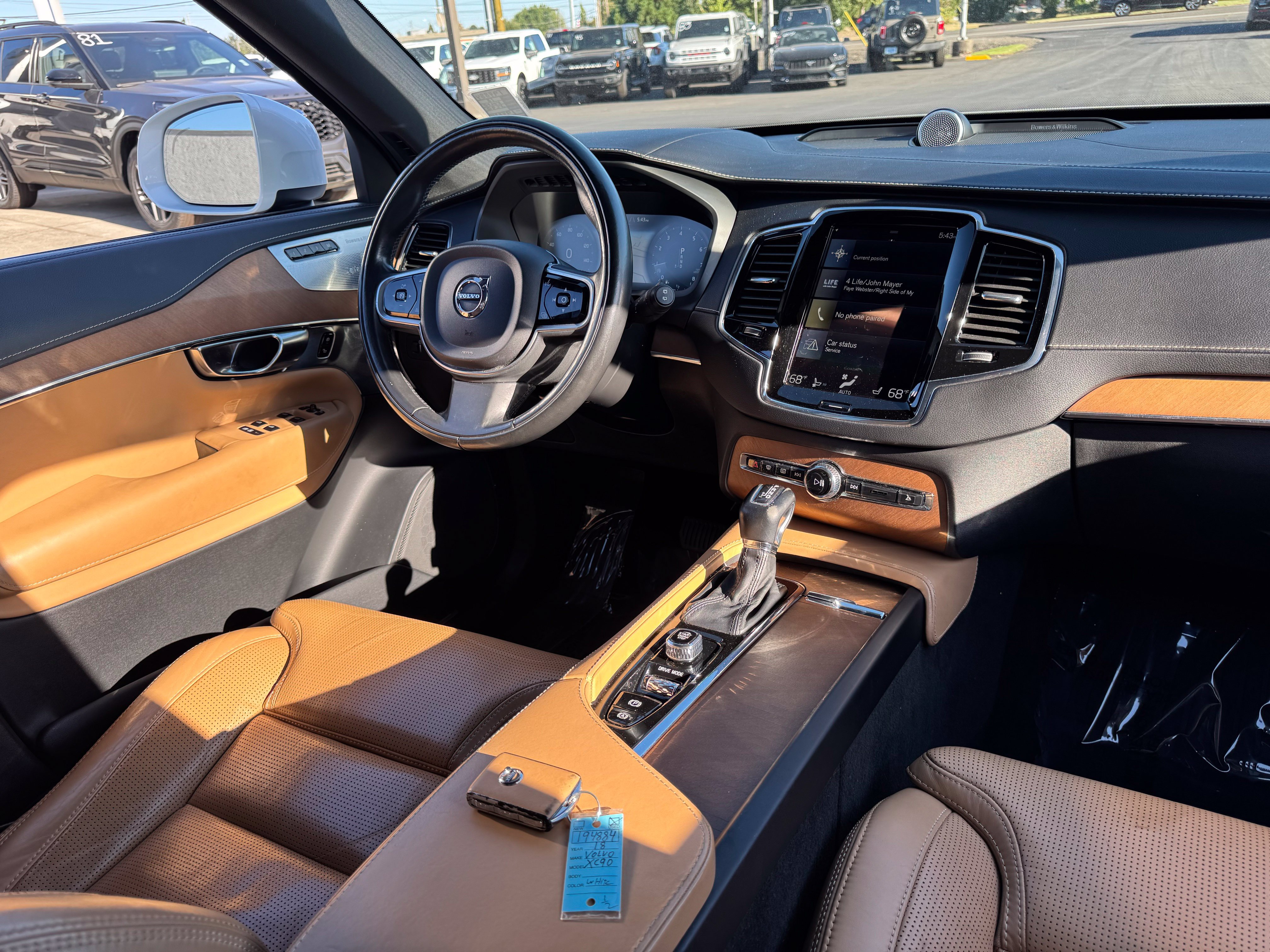 Used 2018 Volvo XC90 T6 Inscription w/ Convenience Package AWD/4WD image 16