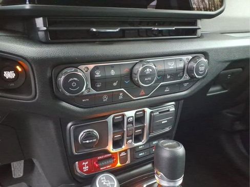 New 2026 Jeep Gladiator Willys image 20