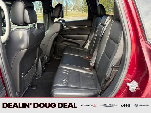 Used 2019 Jeep Grand Cherokee Limited w/ Trailer Tow Group IV AWD/4WD image 26