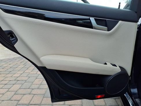 Used 2013 Mercedes-Benz C 350 Sport w/ Full Leather Seating Pkg image 24
