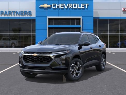 New 2026 Chevrolet Trax LT image 7