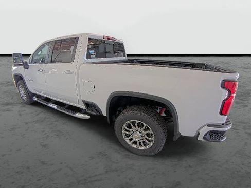 New 2026 Chevrolet Silverado 2500 LT w/ Z71 Chrome Sport Edition AWD/4WD image 11