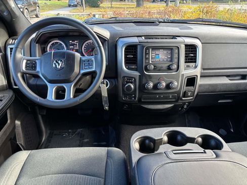 Used 2022 RAM 1500 Classic Warlock image 16