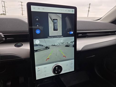 Used 2023 Ford Mustang Mach-E Select image 10