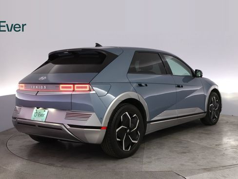Used 2024 Hyundai Ioniq 5 Limited RWD image 3