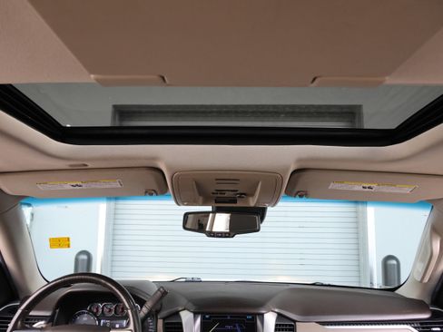 Used 2018 GMC Yukon SLT w/ Open Road Package image 35