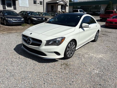 Used 2018 Mercedes-Benz CLA 250 4MATIC image 2