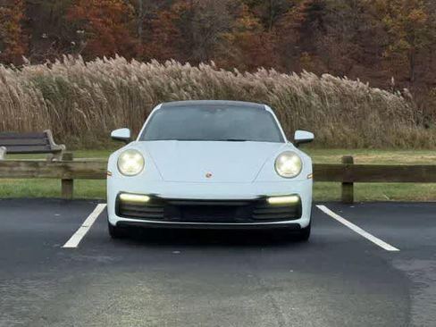 Used 2023 Porsche 911 Carrera 4S image 8