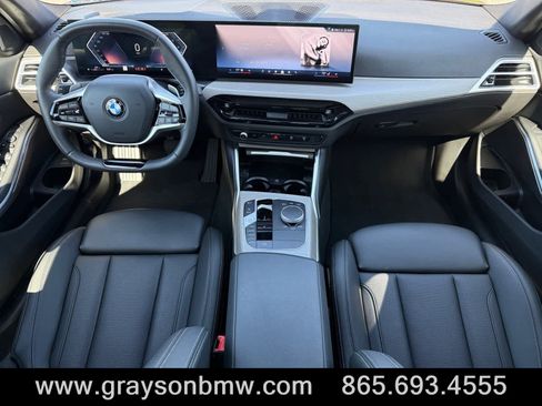 Used 2025 BMW 330i xDrive Sedan AWD/4WD image 19