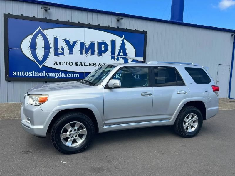 Used 2011 Toyota 4Runner SR5 w/ Convenience Pkg AWD/4WD image 1