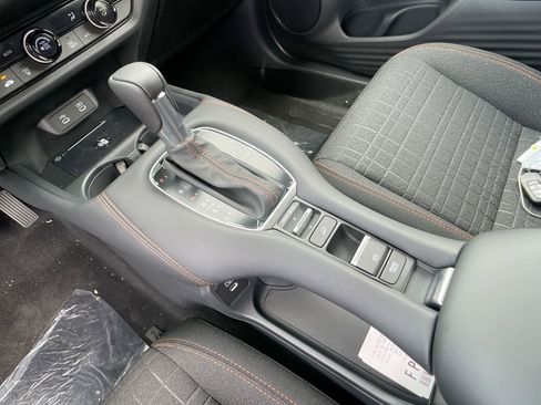 New 2026 Honda HR-V Sport image 18