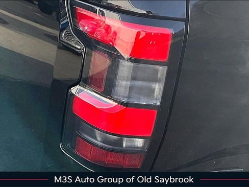 Used 2023 Nissan Frontier SV w/ Midnight Edition Package image 23