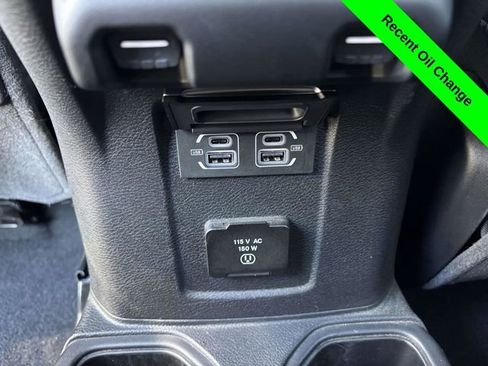 Used 2022 Jeep Wrangler Unlimited Rubicon image 24