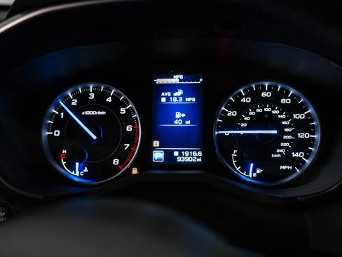 Used 2020 Subaru Ascent Limited w/ Popular Package #3 AWD/4WD image 18