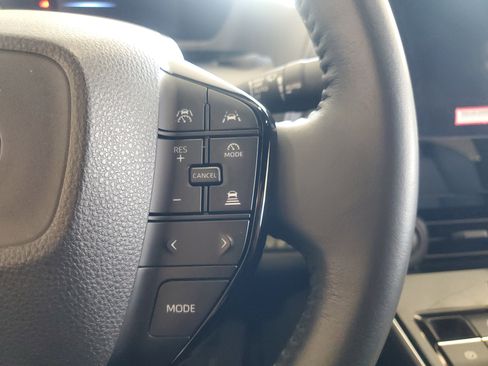 Certified 2024 Toyota bZ4X AWD image 20