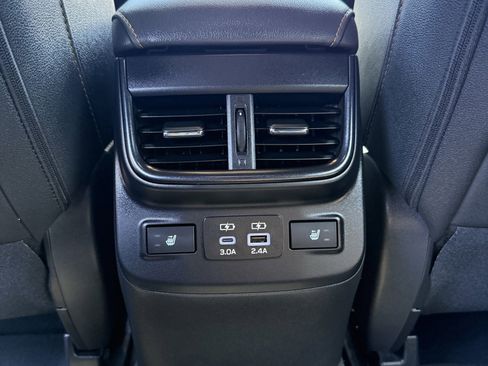 Used 2025 Subaru Outback Wilderness w/ Wilderness Package image 15