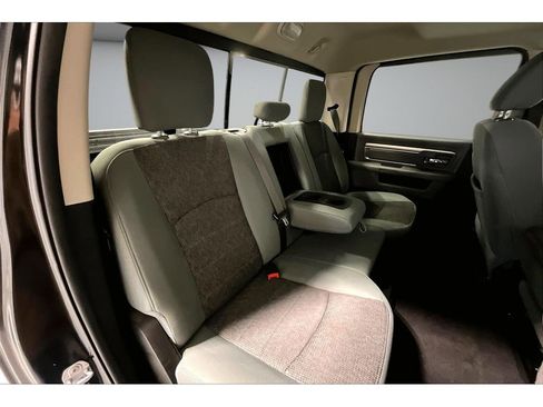 Used 2019 RAM 1500 Big Horn AWD/4WD image 27