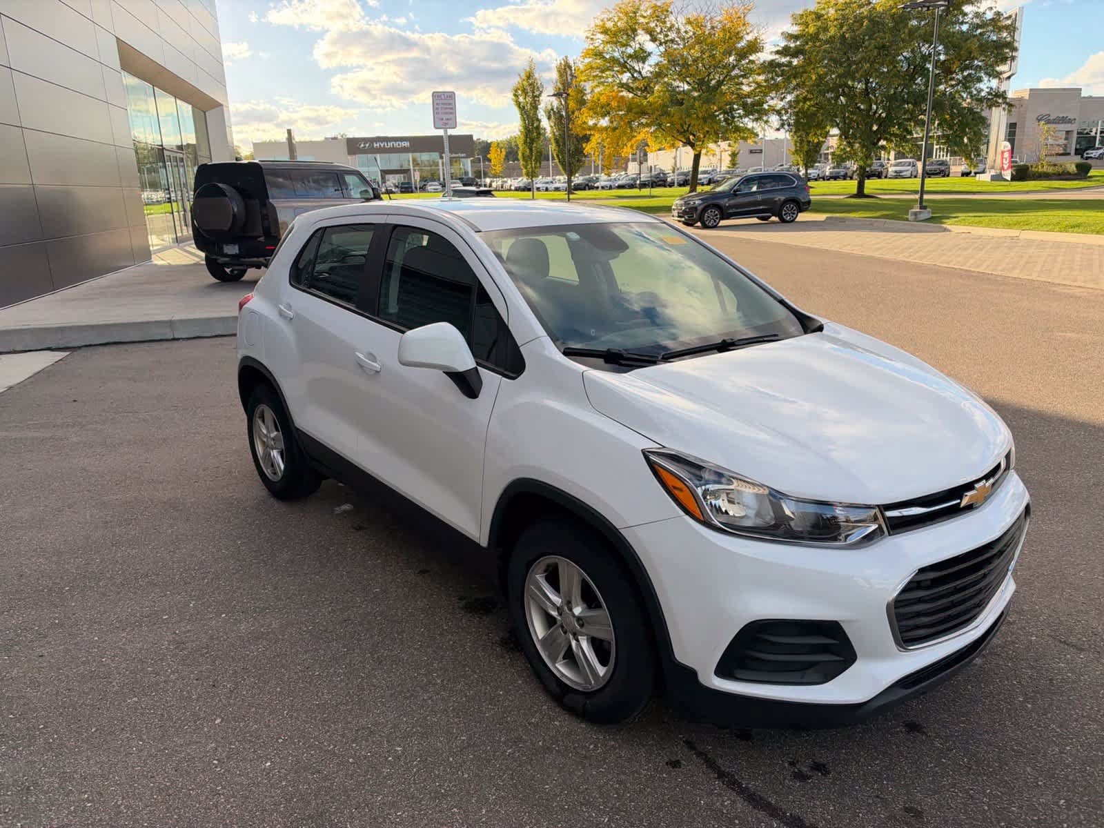 Used 2019 Chevrolet Trax LS FWD image 7